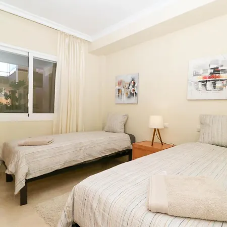 Malibu B3 Luxury 2br By Rafleys, Paronamic Sea Views Apartment Malaga