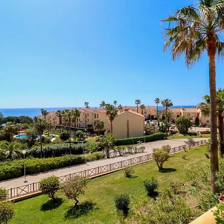 Malibu B3 Luxury 2br By Rafleys, Paronamic Sea Views *